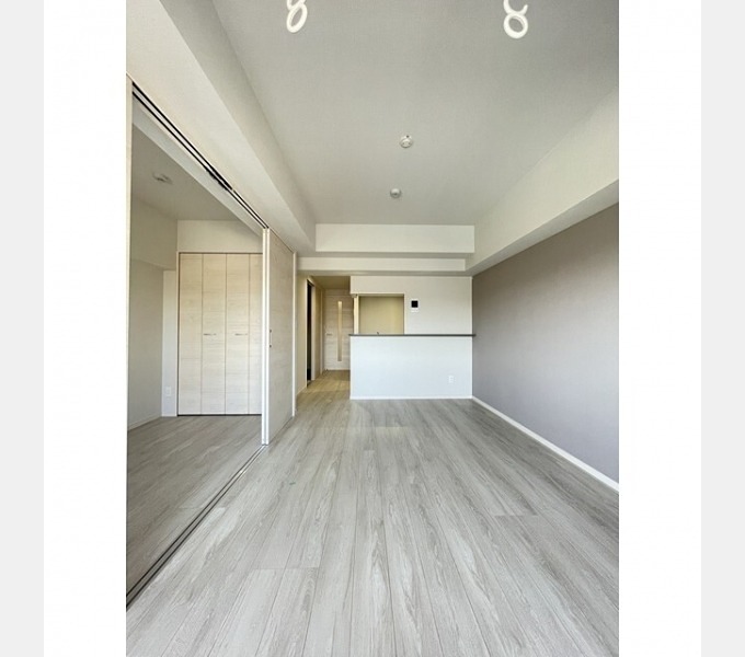 居室・リビング　12.1帖のリビングです☆