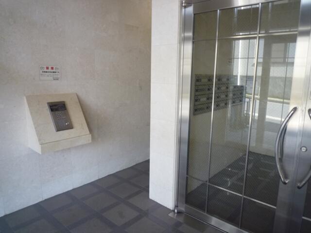 セキュリティ　オートロックで安心！