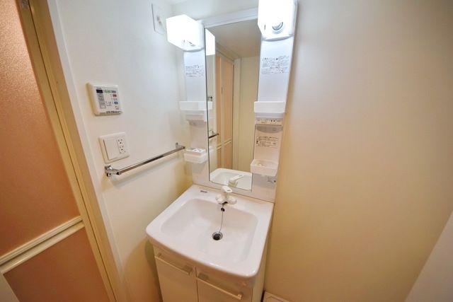 洗面設備　★独立洗面台★