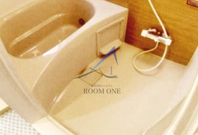 バス・シャワールーム　お風呂です。