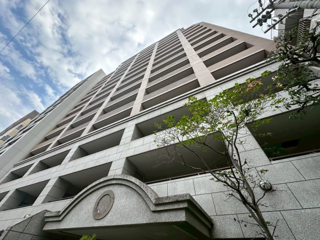 建物外観　詳細は、RISUMO江坂本店までお問合せください♪