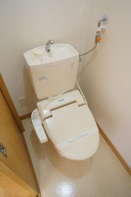 トイレ　トイレ