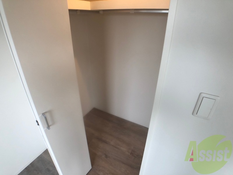 収納　嬉しいウォークインクローゼット仕様です！