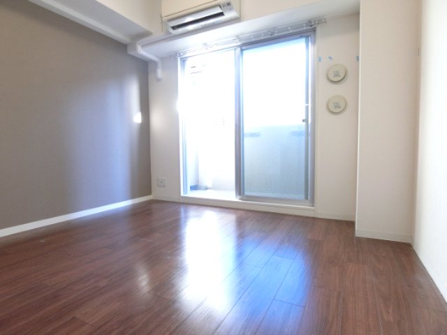 居室・リビング　詳細は、RISUMO江坂本店→06-6155-7137まで♪