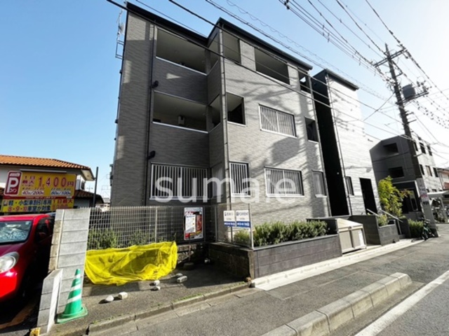 建物外観　閑静な住宅街に