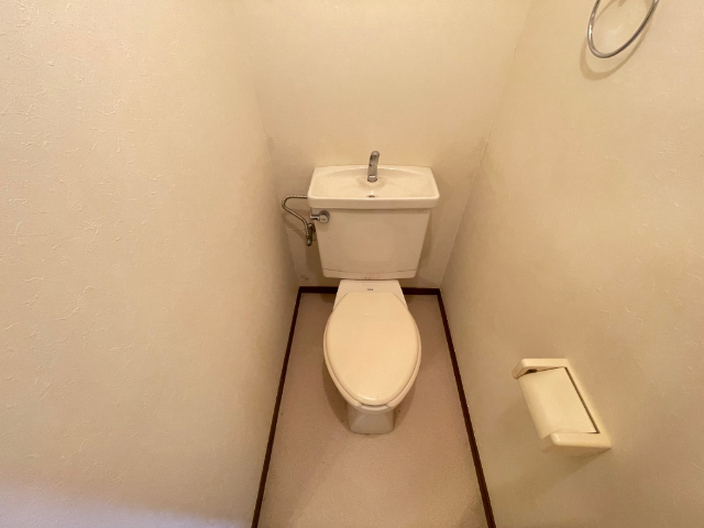 ライジングビルYOSHIZAKIのトイレ写真