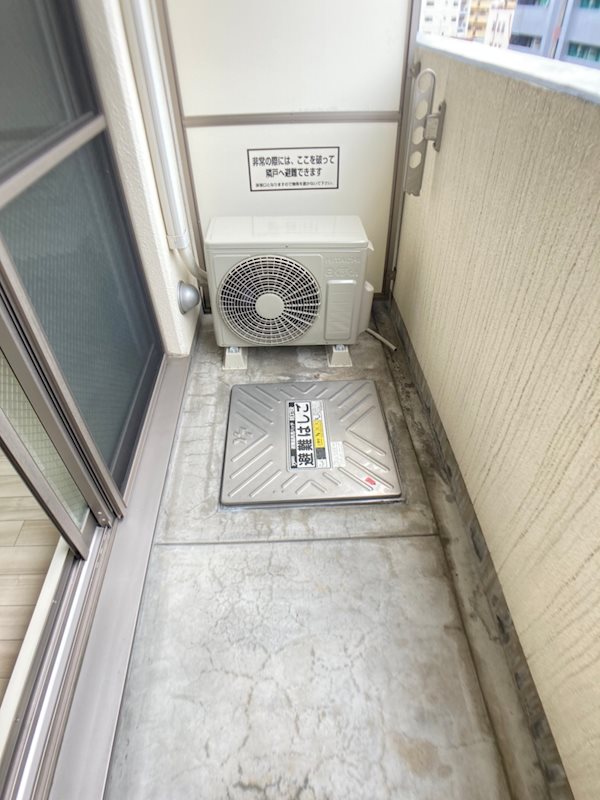 バルコニー　外からの目が気にならないバルコニーで洗濯物が干せます