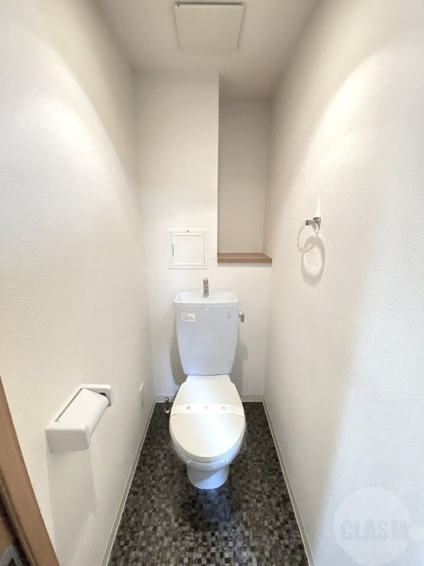 トイレ　同タイプの別部屋の写真