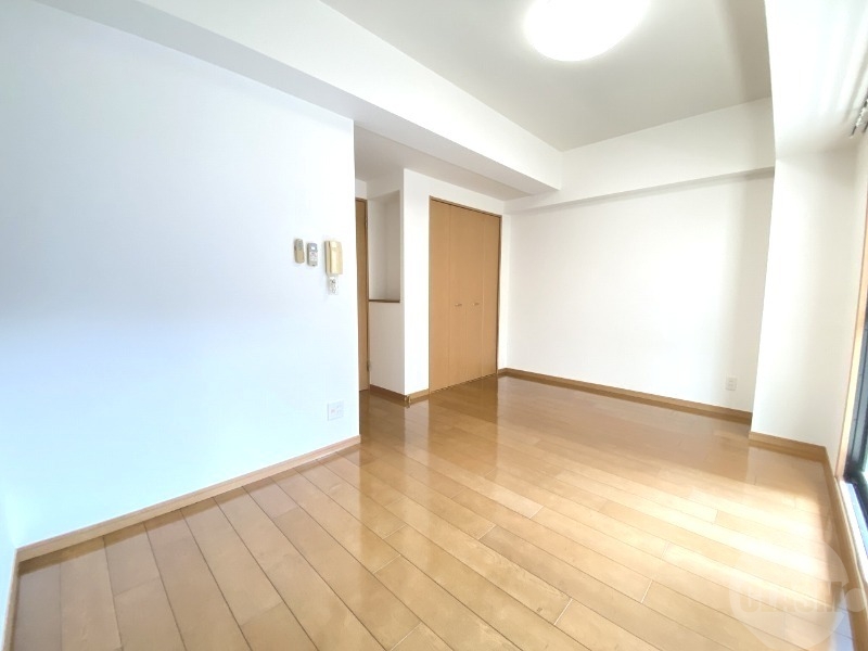 居室・リビング　同タイプの別部屋の写真