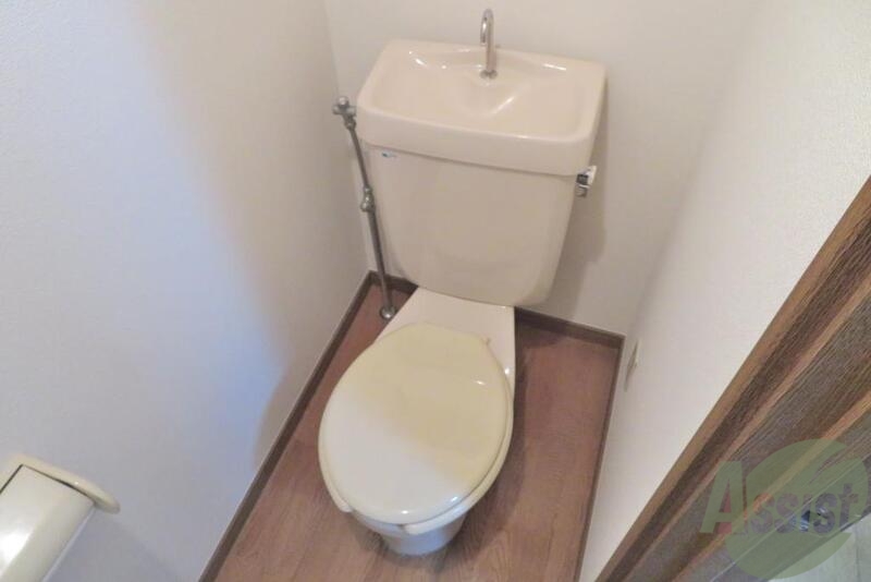トイレ　トイレはこじんまりとした感じがグッド。