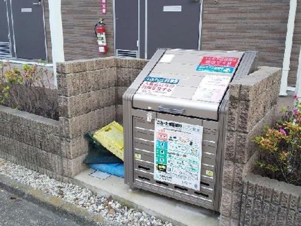 エントランス　レオネクストブランニュー大宮前