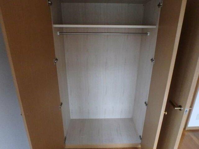 収納　クローゼット?