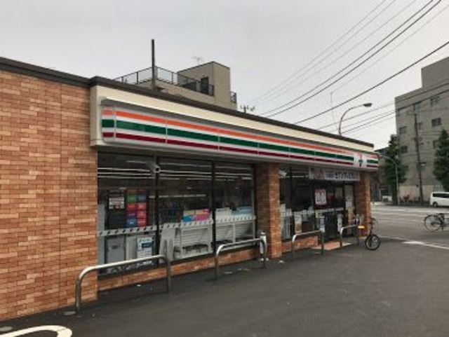 コンビニ　セブンイレブン川崎浜町3丁目店（コンビニ）まで307m