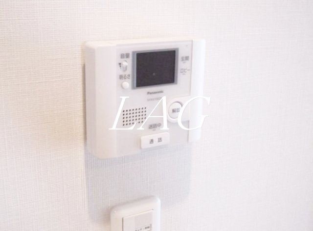 セキュリティ　モニター付きインターフォンです。