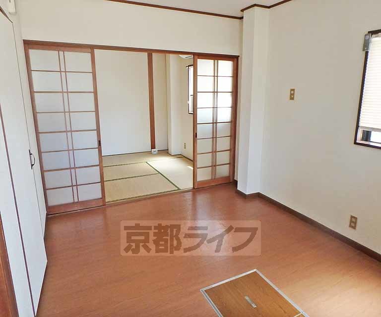 居室・リビング　きれいなテラスハウス