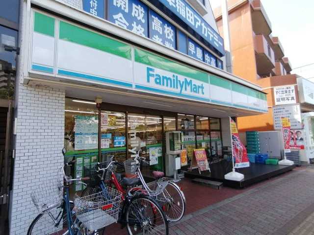 コンビニ　ファミリーマート（コンビニ）まで505m