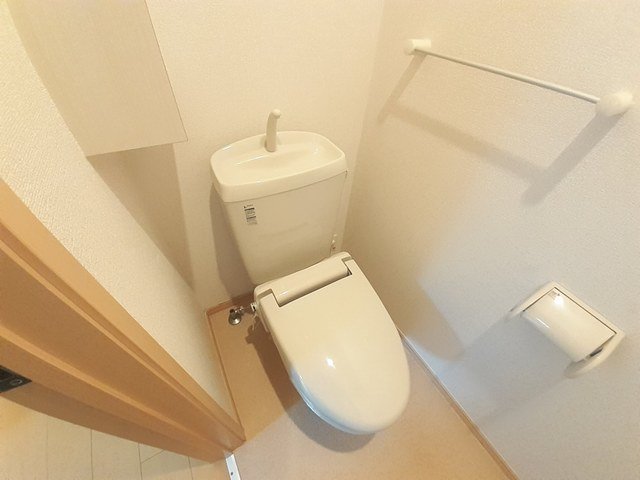 トイレ　トイレもきれいです