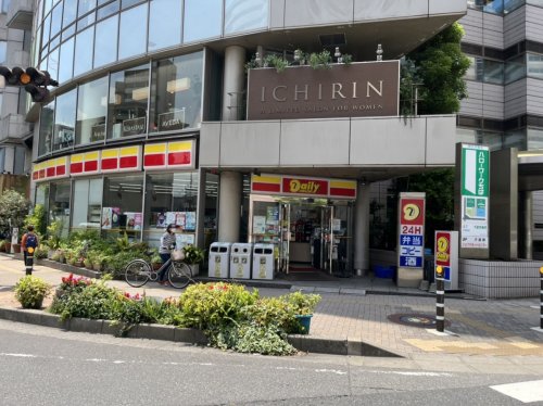 コンビニ　デイリーヤマザキ 千葉新町店（コンビニ）まで108m