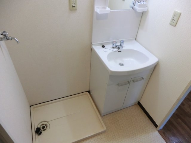 洗面設備　別室参考写真です。