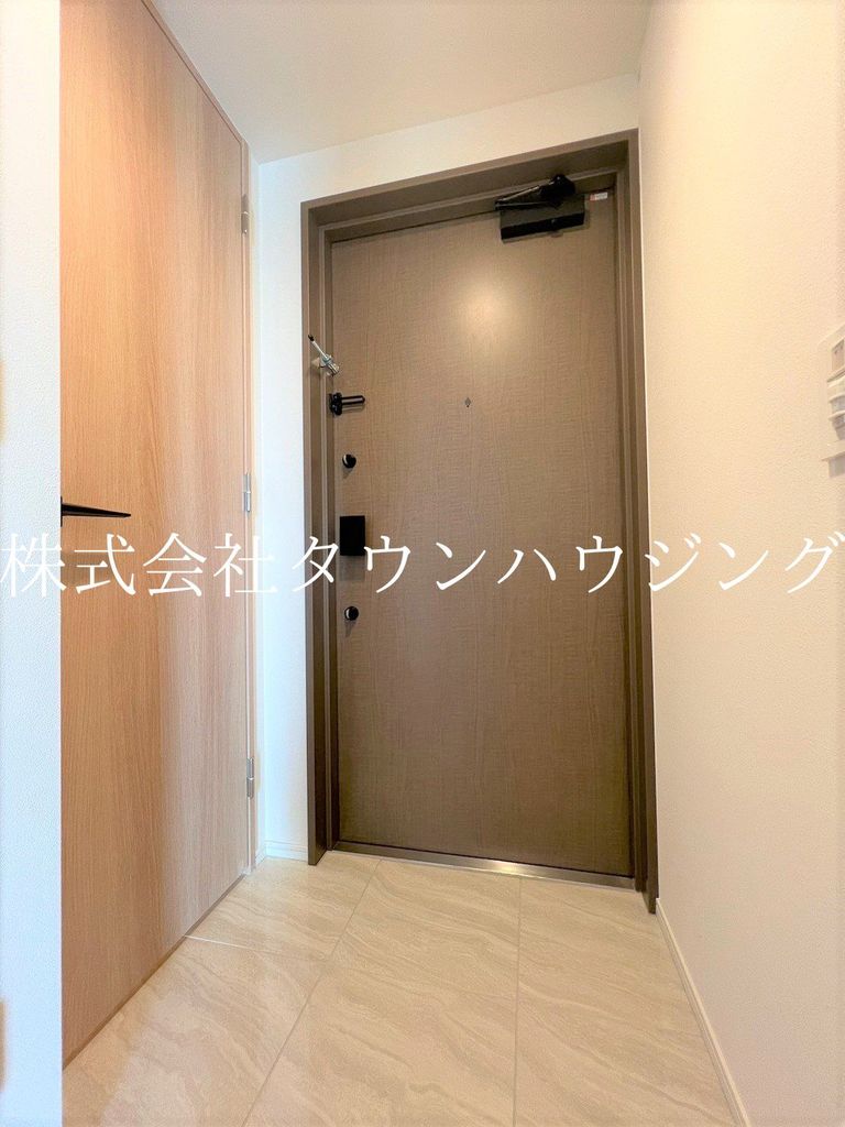 玄関　★タウンハウジング東京取り扱い物件★