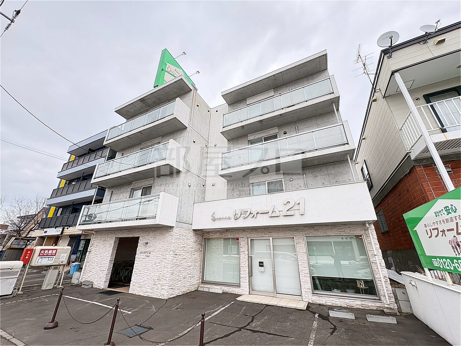 建物外観