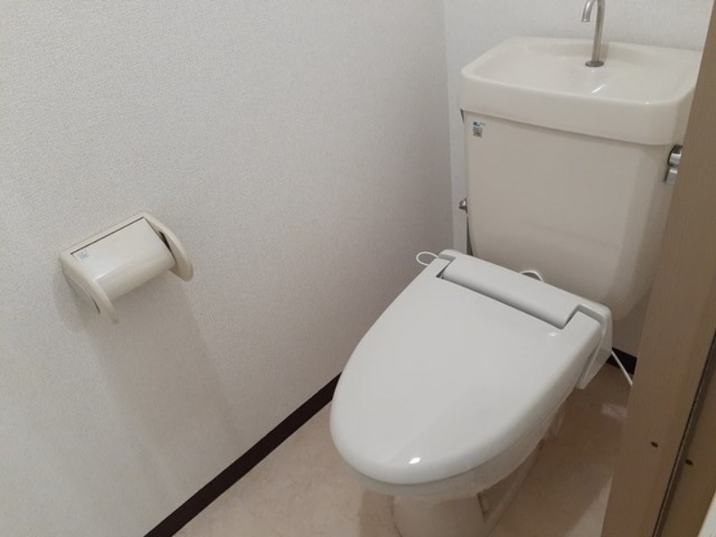 トイレ　図面と現状に相違がある場合には現状を優先