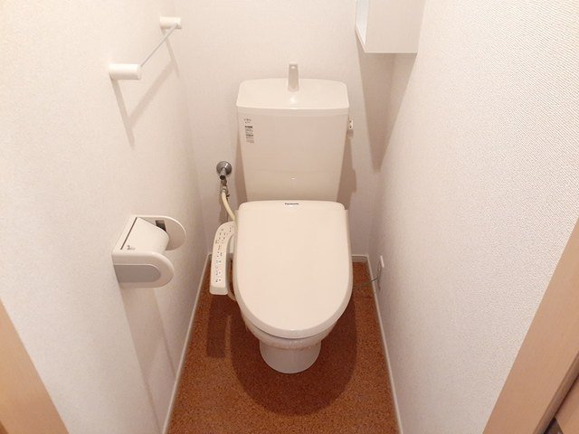 トイレ　シンプルで使いやすいトイレです