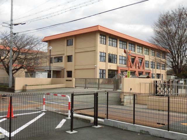 小学校　東近江市立御園小学校（小学校）まで868m
