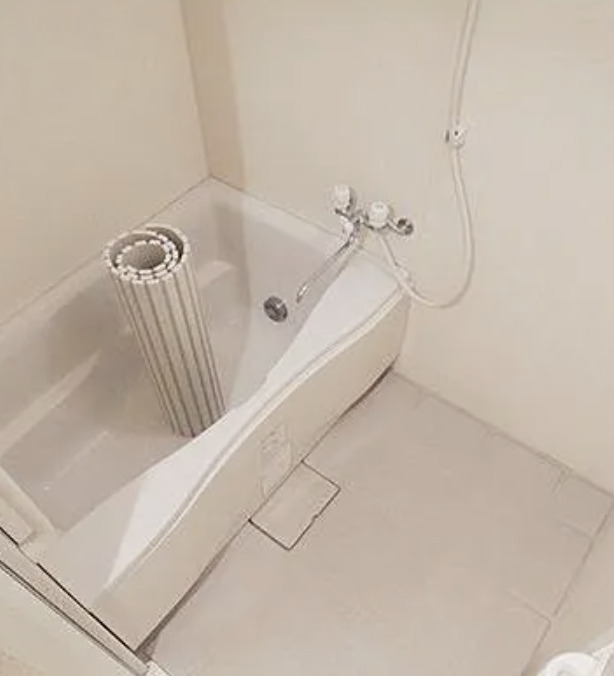 バス・シャワールーム　別部屋の画像を使用しております。