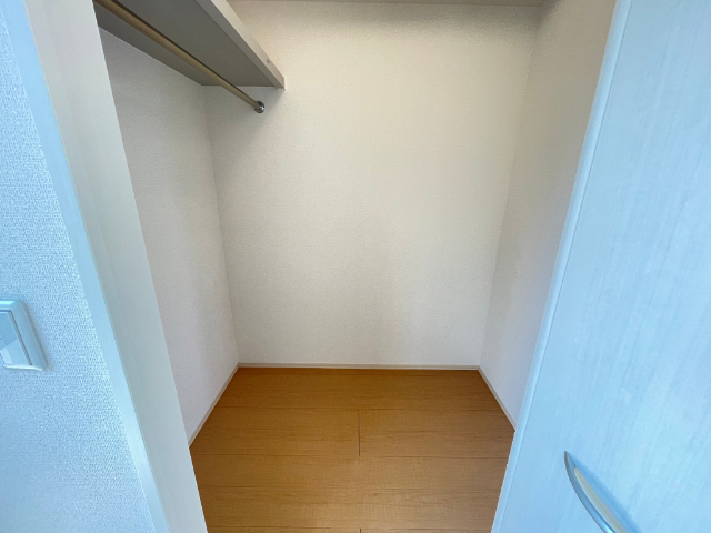 収納　ウォークインクローゼット付きです