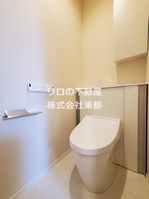 トイレ　ゆったり快適なレストルームです♪
