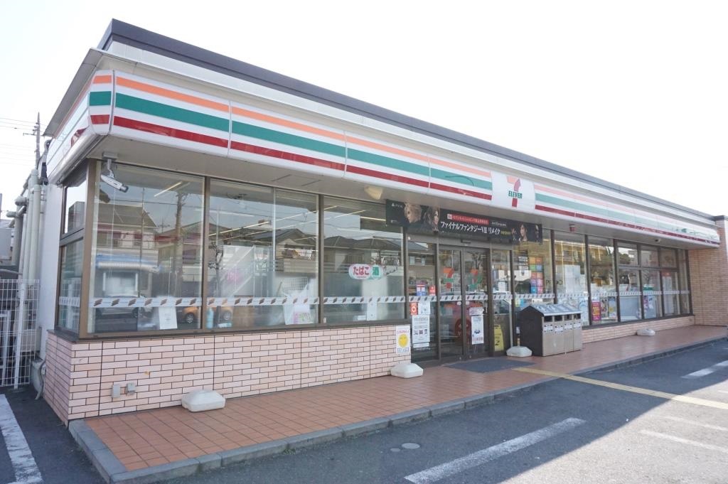 コンビニ　セブンイレブン　草加瀬崎町店（コンビニ）まで399m