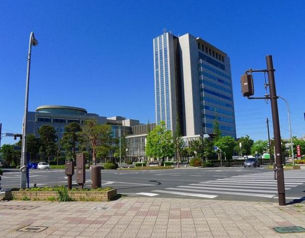 役所　太田市役所（役所）まで1600m