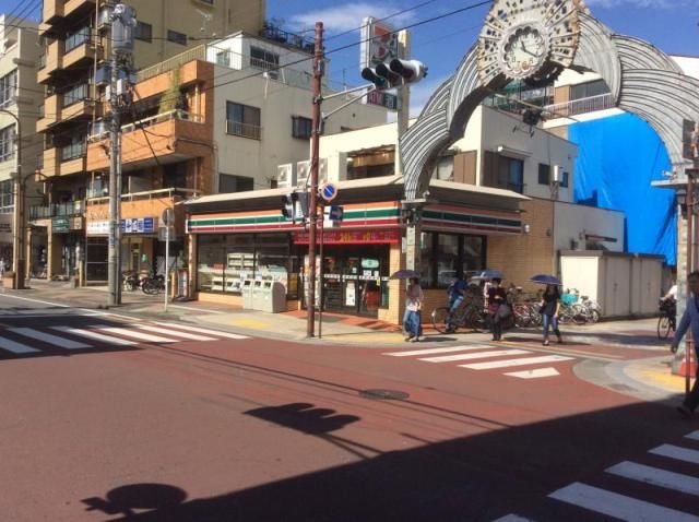 コンビニ　セブンイレブン川口幸町店（コンビニ）まで185m