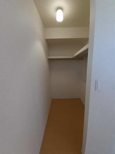 収納　図面と現状に相違がある場合には現状を優先