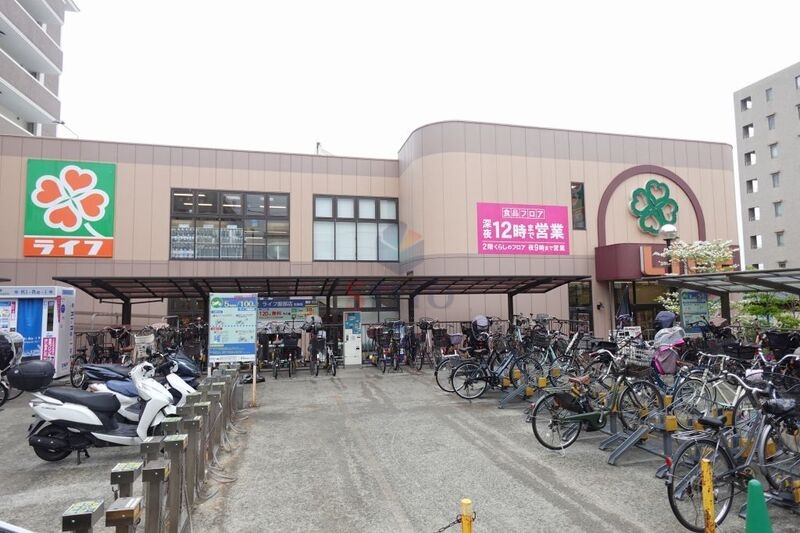 スーパー　ライフ服部店（スーパー）まで435m