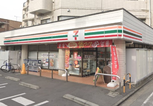 コンビニ　セブンイレブン 横浜北寺尾4丁目店（コンビニ）まで352m