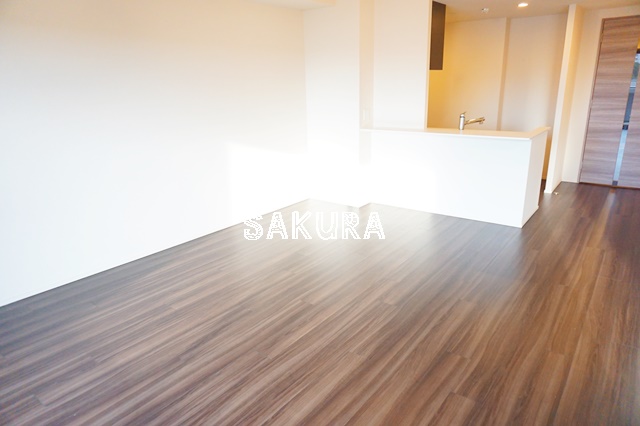 居室・リビング　開放感のあるゆったりとしたお部屋です♪