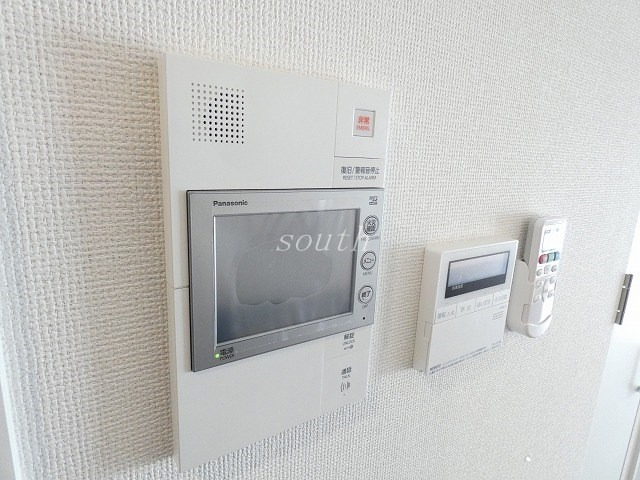 セキュリティ　お部屋により室内カラーが異なります