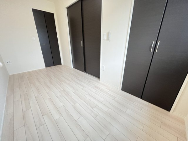その他　ゆったりした洋室です