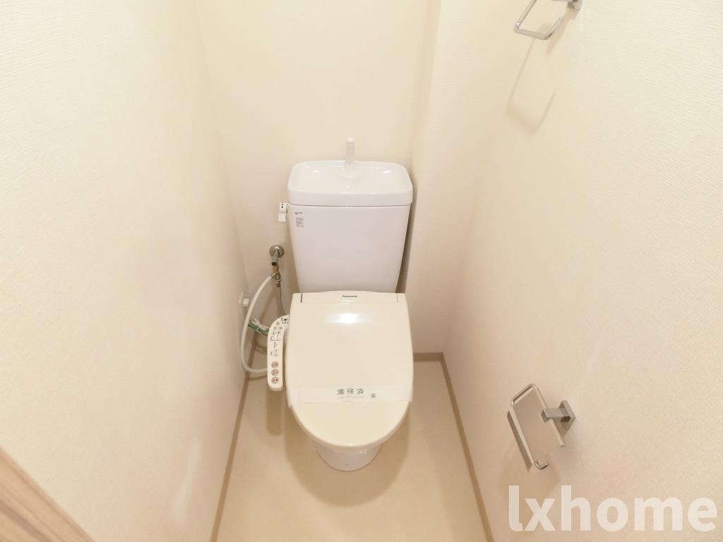 トイレ　ゆったりとした空間のトイレです