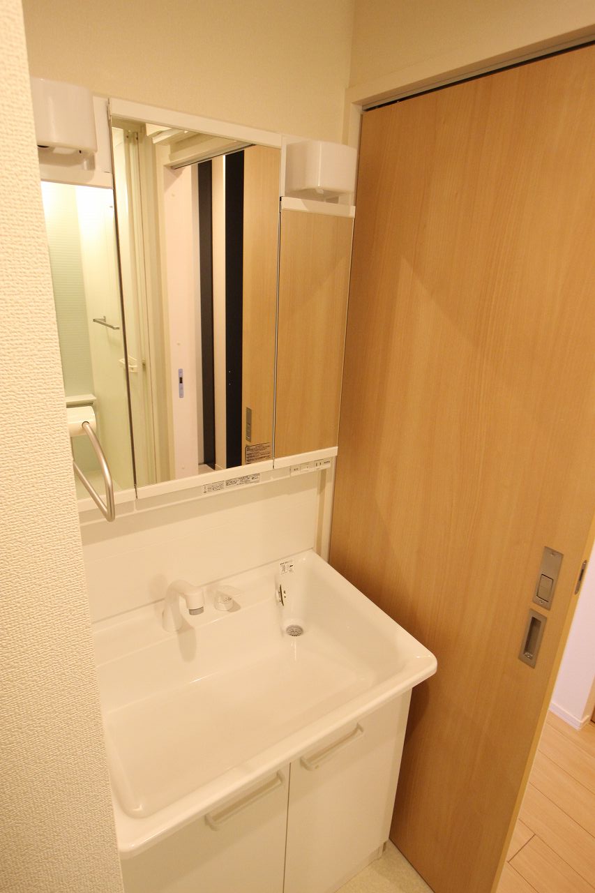 洗面設備　同間取りのお部屋の写真です