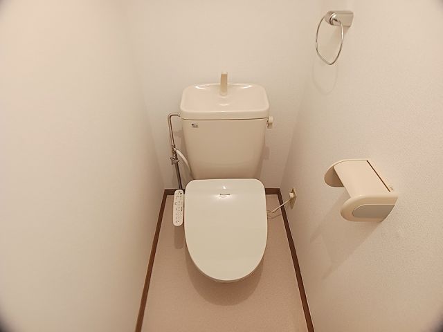 リヴェールマキのトイレ写真
