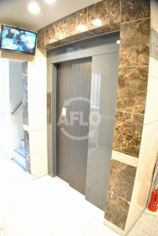ロビー　フォーチュン心斎橋イースト　エレベータホール