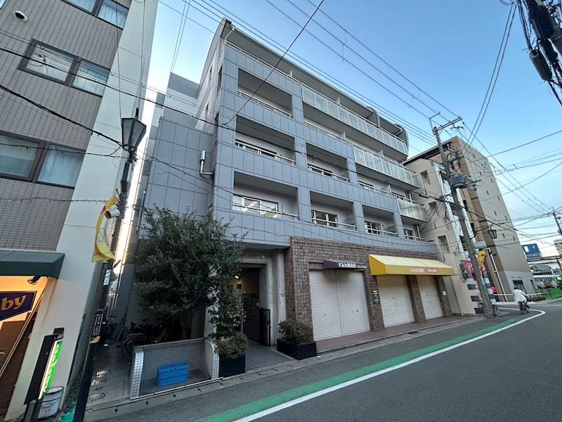 エストゥディオ甲子園口の外観写真