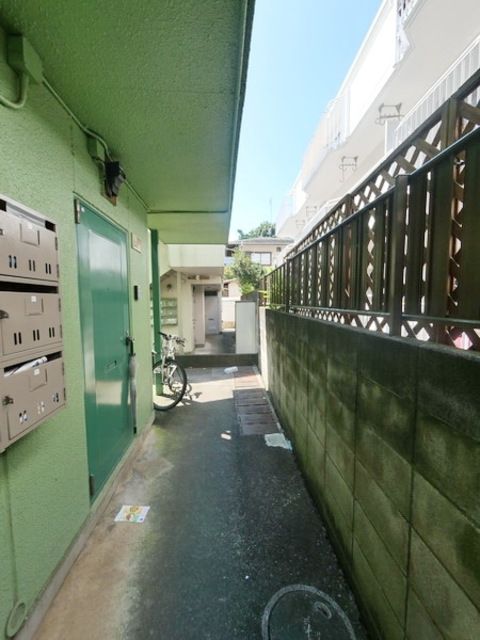 エントランス　★お部屋探しはタウンハウジング稲田堤店まで★