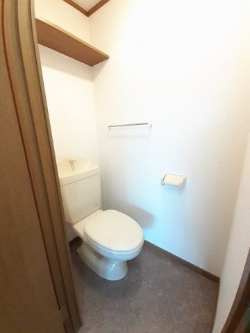 トイレ　シンプルで使いやすいトイレです