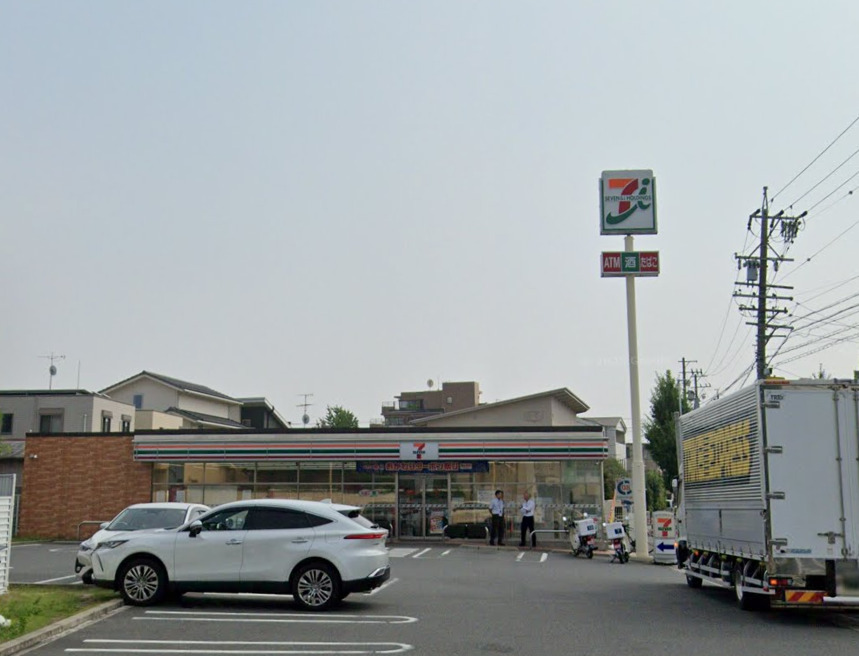 コンビニ　セブンイレブン 名古屋大野木店（コンビニ）まで670m
