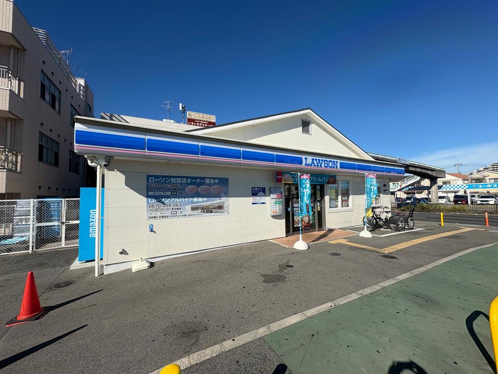 コンビニ　ローソン堺浜寺南店（コンビニ）まで720m
