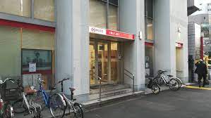 銀行　三菱UFJ銀行月島支店（銀行）まで674m